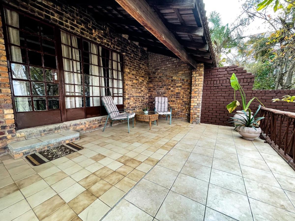 Masasana'S Rest Villa Хейзивю Екстериор снимка