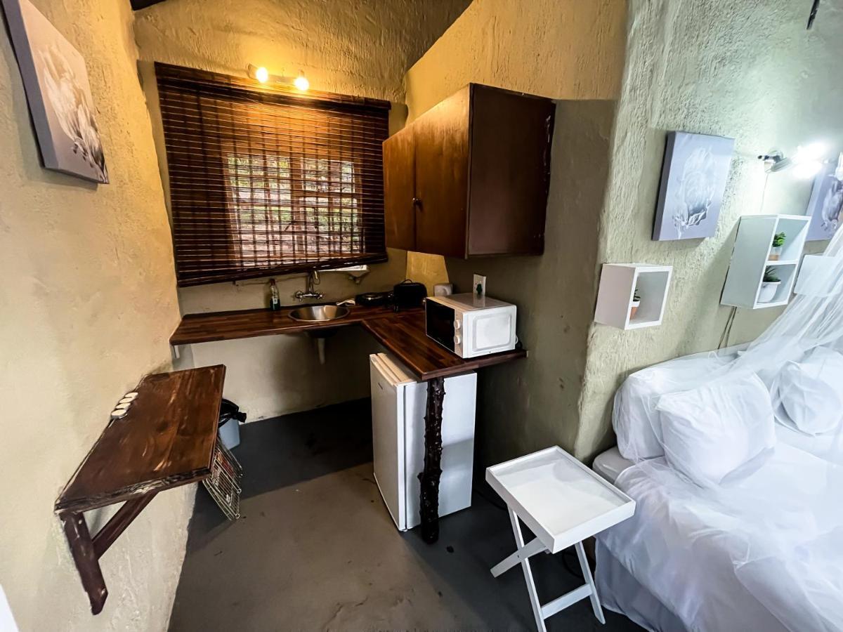 Masasana'S Rest Villa Хейзивю Екстериор снимка